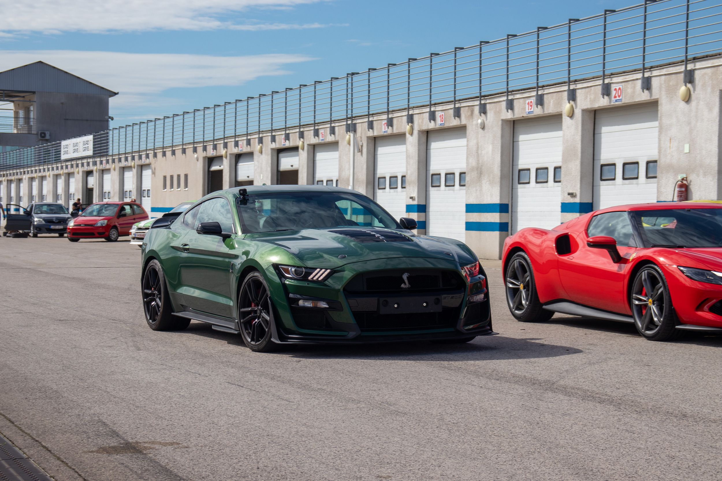 Shelby GT500 - 12 Runden Racetrack