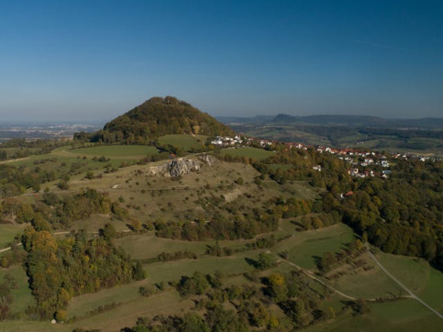 Hohenstaufen Berg - Burg - Dorf 