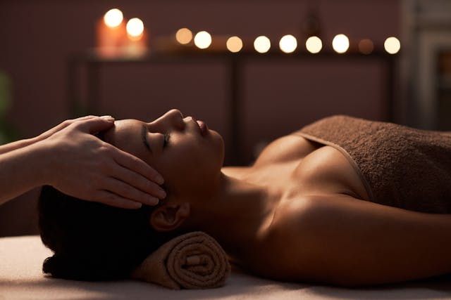 Ayurveda Massage Ganzkörper |60 Min.