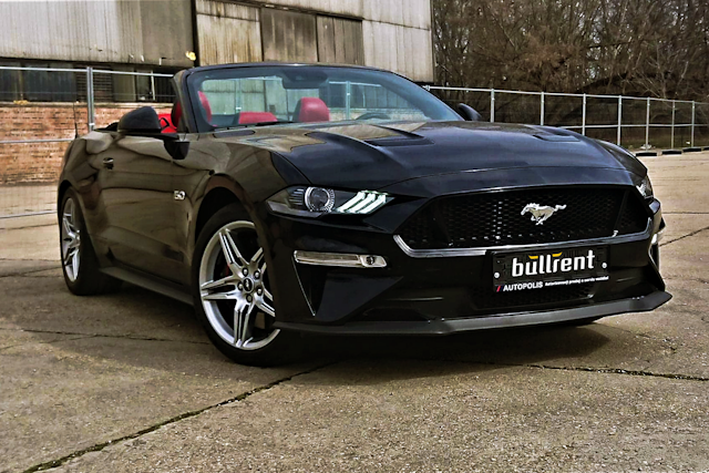 Ford Mustang Convertible 5.0 V8 Tagesmiete