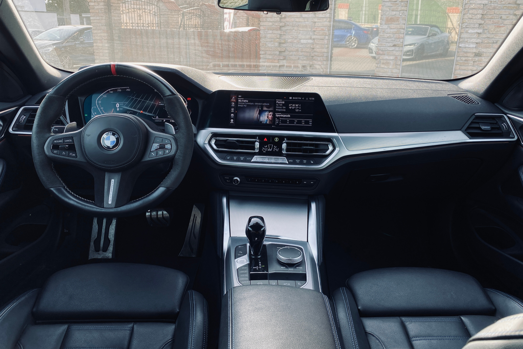 BMW 420I M SPORT CONVERTIBLE Tagesmiete