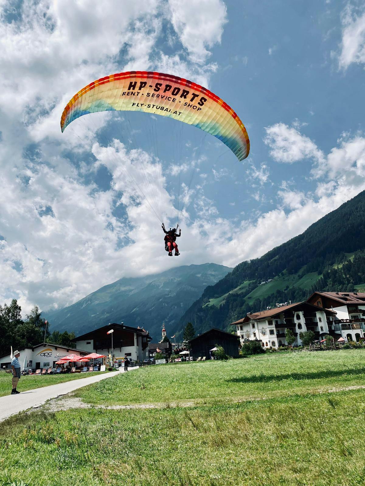Morgenflug – Tandem Paragliding, Elferlifte in Neustift im Stubaital
