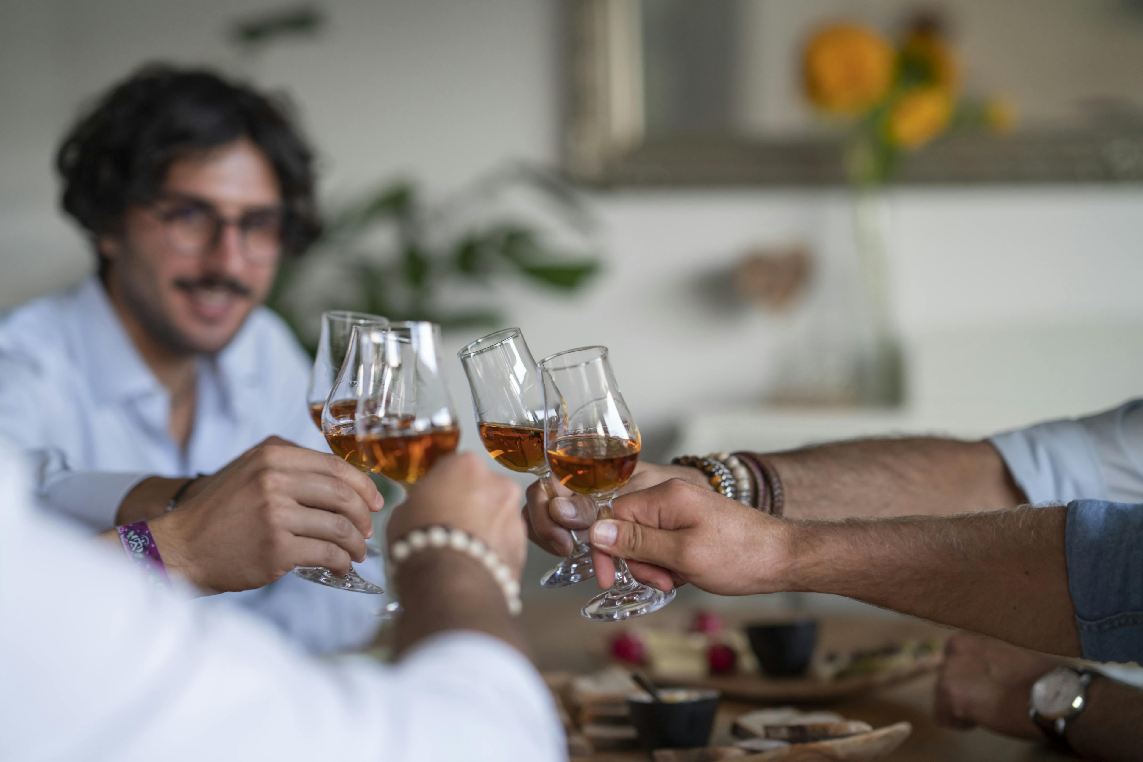 DEIN TASTING | PROBE Wein, Sekt, Whisky oder Rum für bis zu 6 Personen: im Raum Baden-Baden!