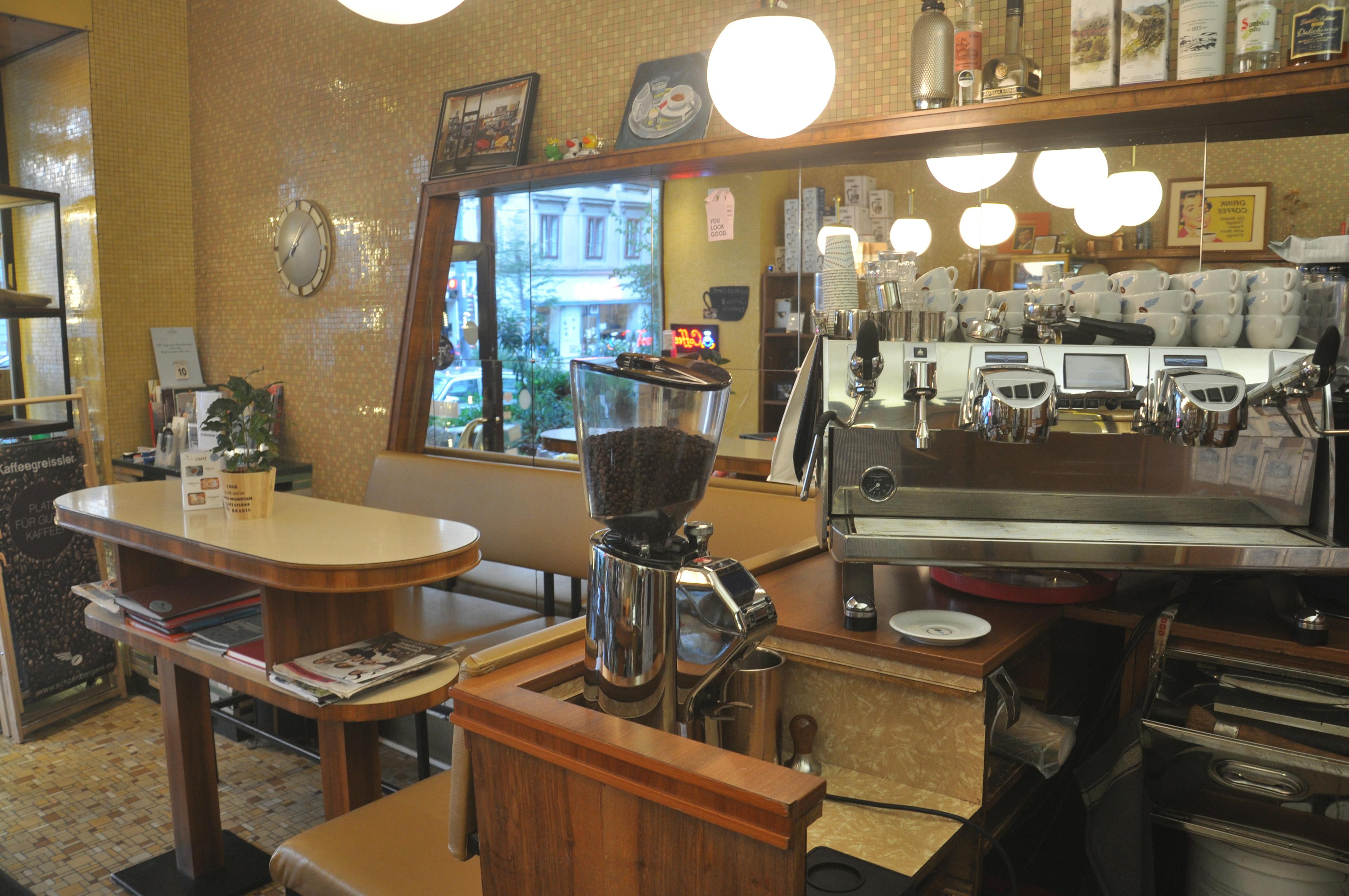 Kaffee zubereiten wie ein Barista | 5 Stunden Kurs in der denkmalgeschützten Caffè Bar in Wien