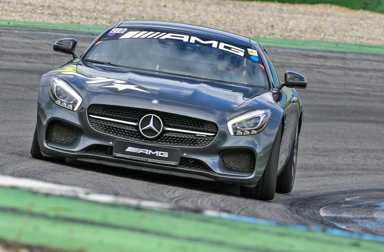 Rennsport auf dem Hockenheimring | Mercedes-AMG GTS fahren