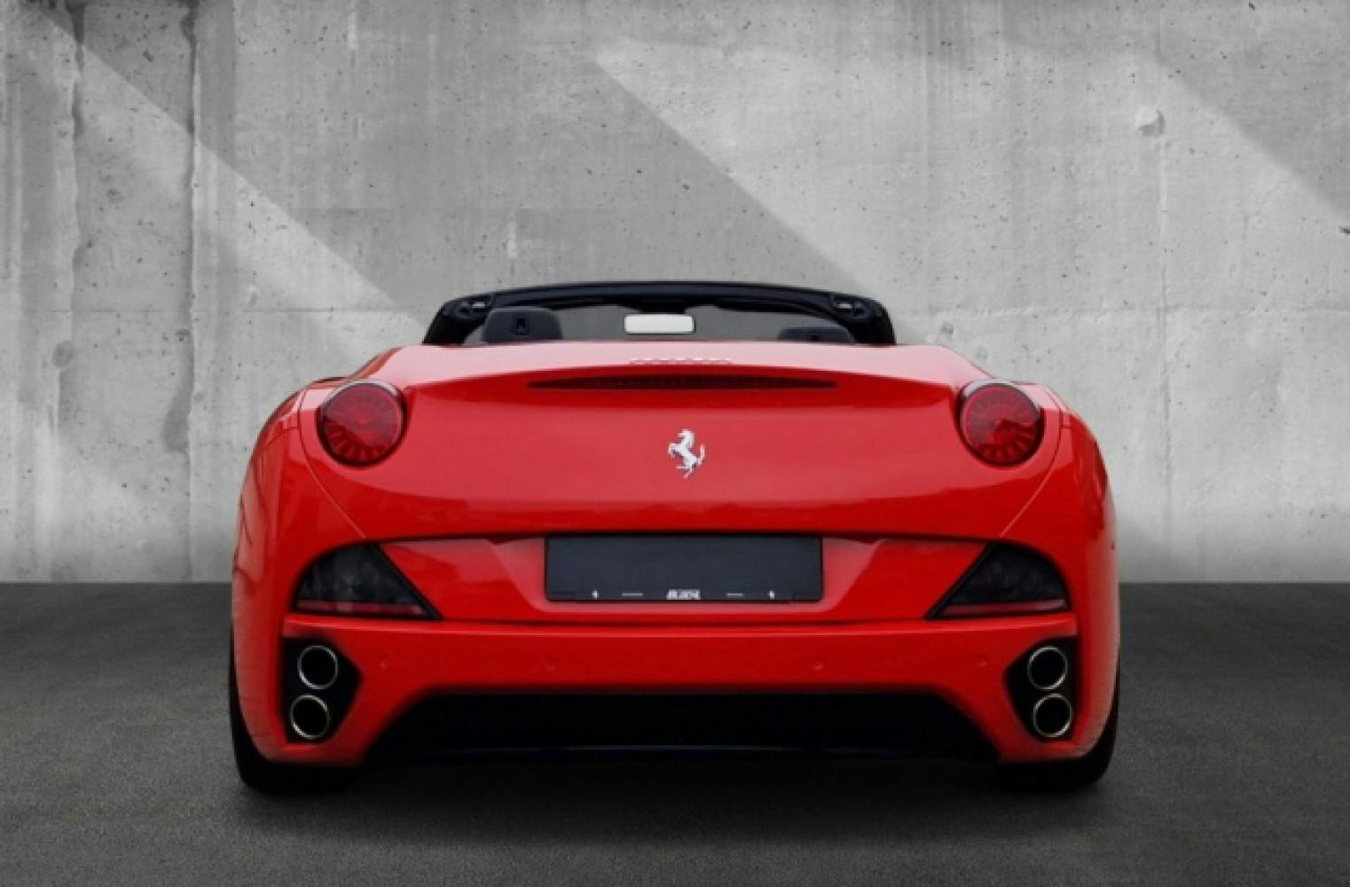 einen Tag Ferrari fahren | 460 PS purer Fahrspaß
