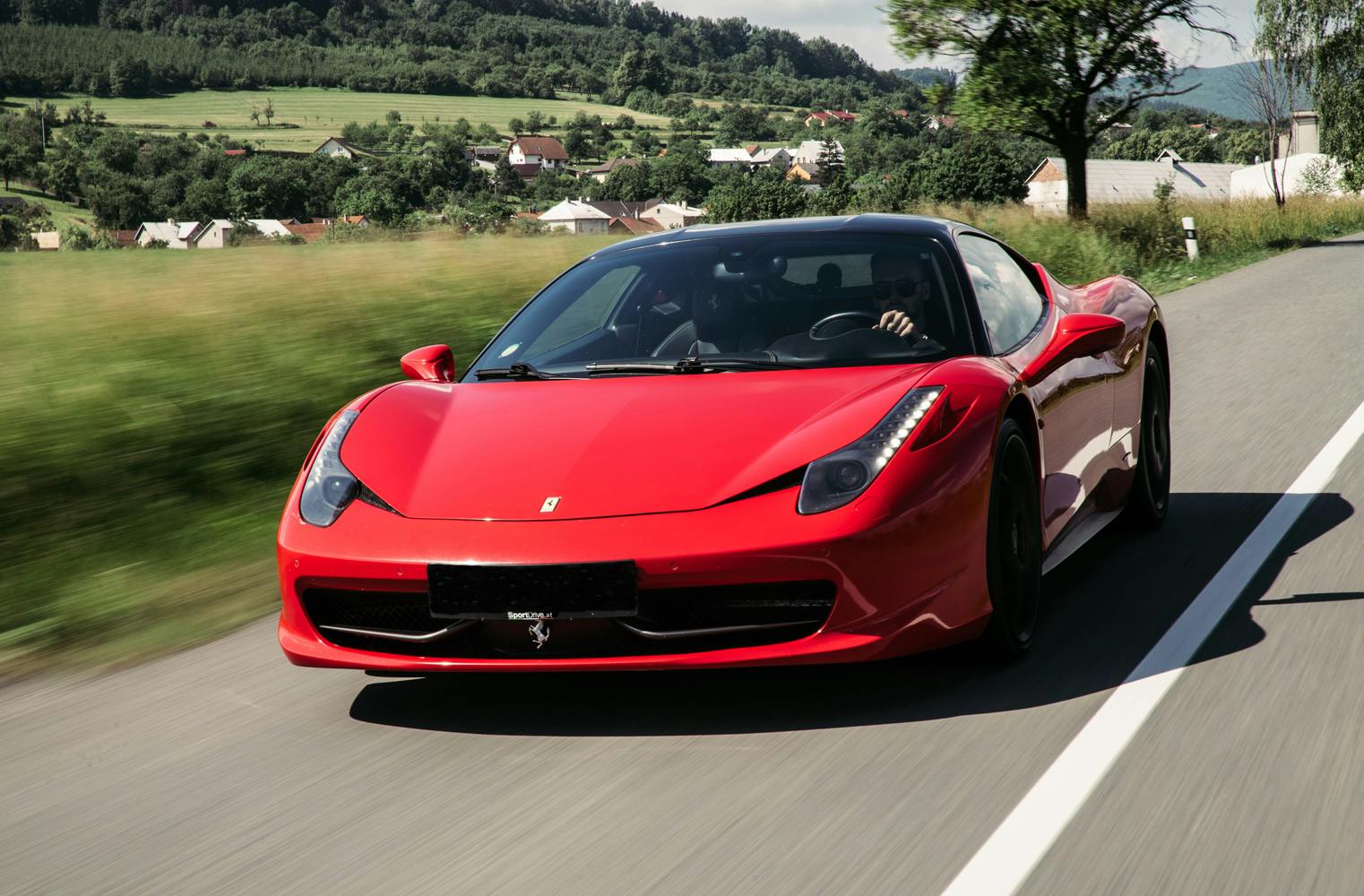Traumauto fahren | Probefahrt mit dem Ferrari 458 Italia