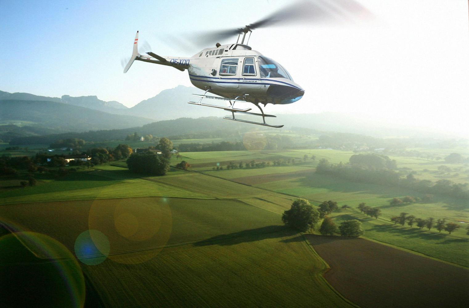 Helicopterflug | Traumhafter Rundflug bei Wien | 20 Minuten