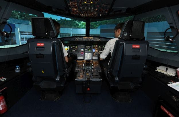 Flugsimulator Wien | im Cockpit des Airbus A320 | 