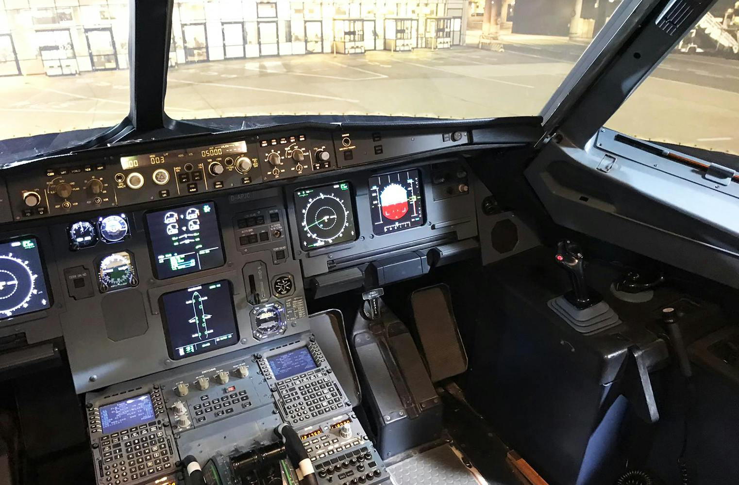 Pilot in einem Airbus A320 | Flugsimulator Hamburg 1h