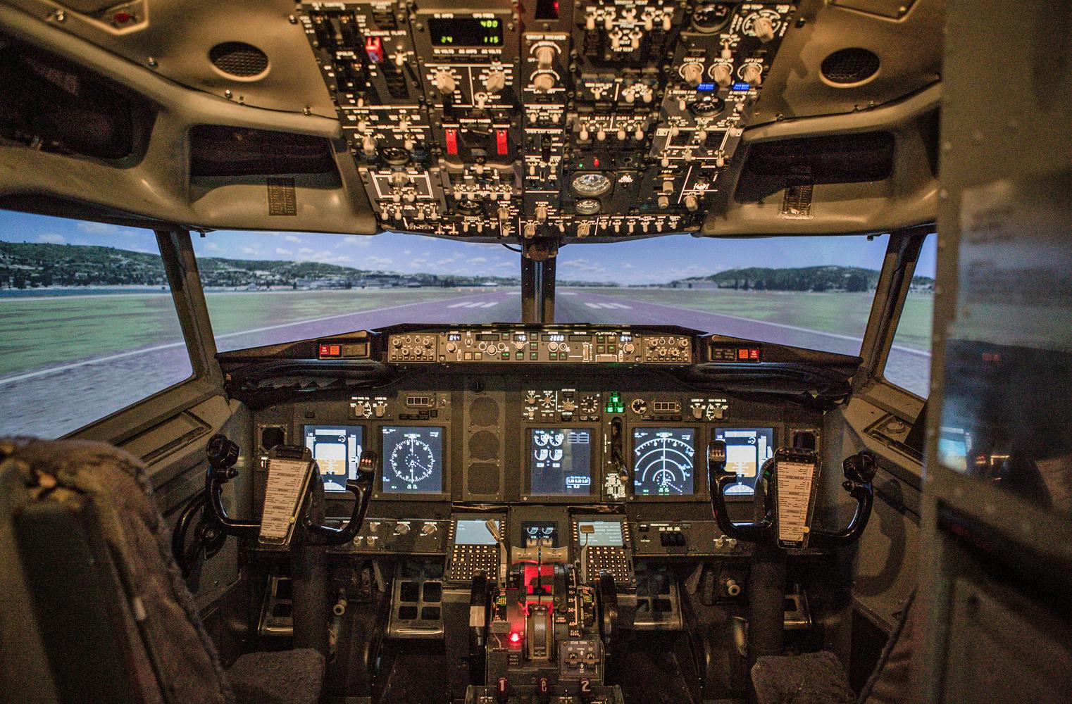 Familienerlebnis Flugsimulator | gemeinsam in der Boeing 737