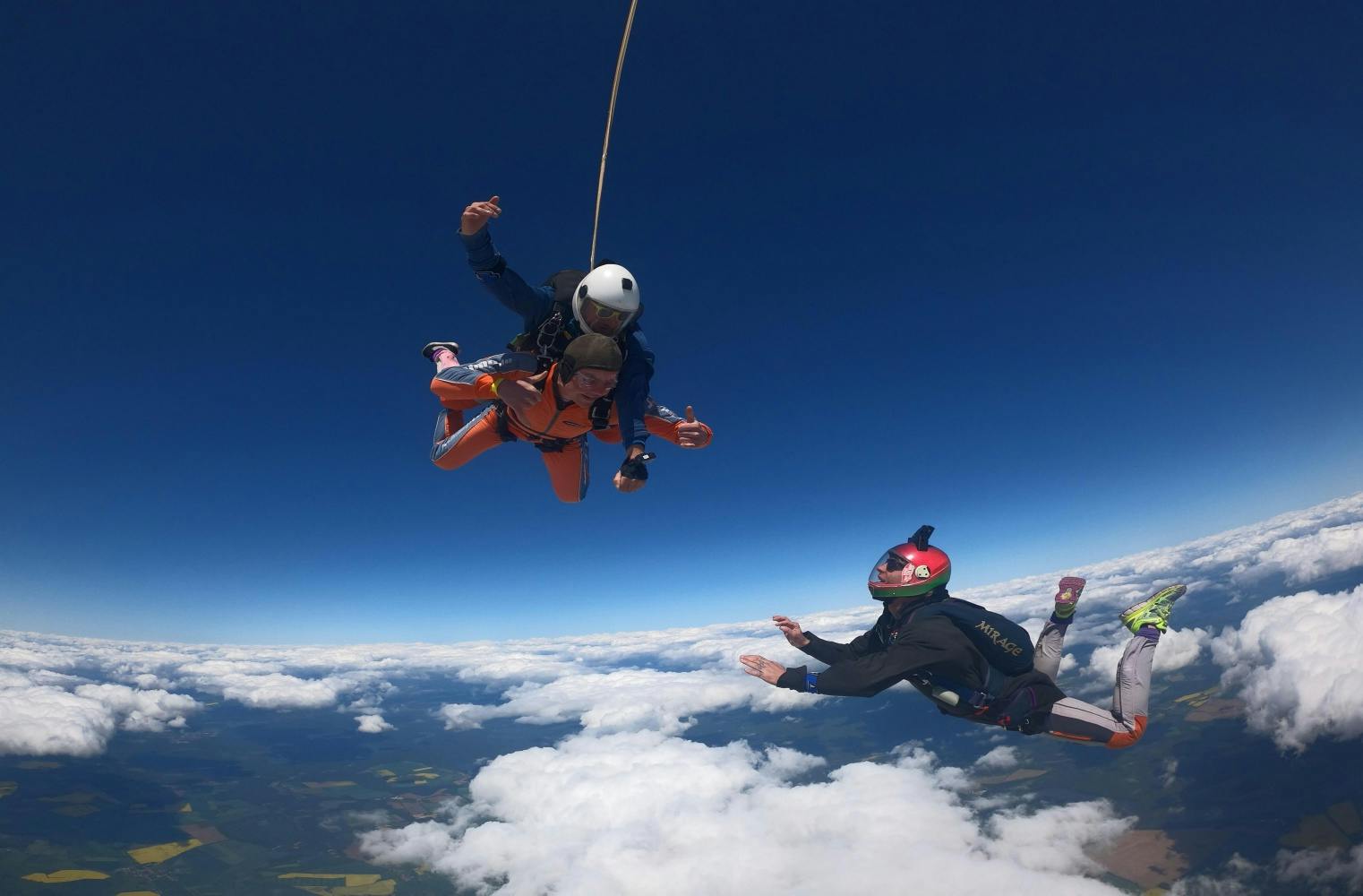 Skydiving Tandem | 200 km/h Freifall-Action | 50 Sekunden
