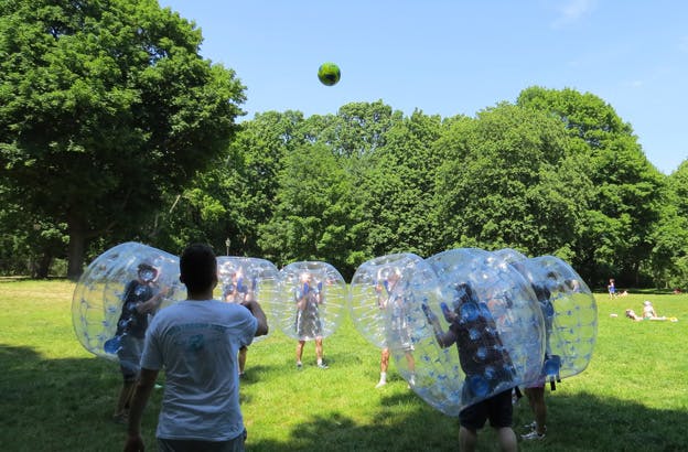 Bubble Football | 1 Stunde geballter Fußball-Spaß 