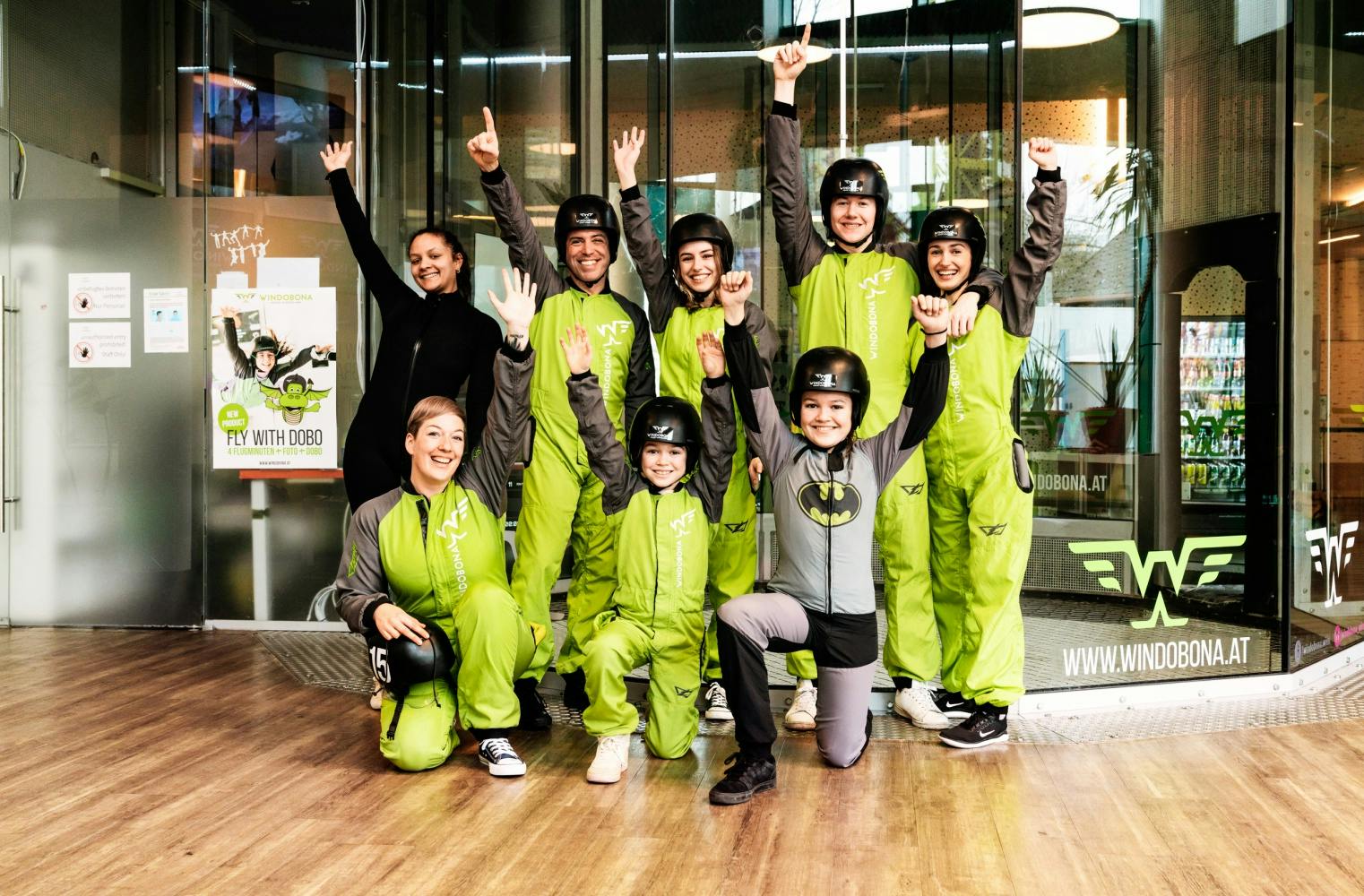 Erlebe das Kribbeln des Fliegens | Indoor Skydiving for Kids