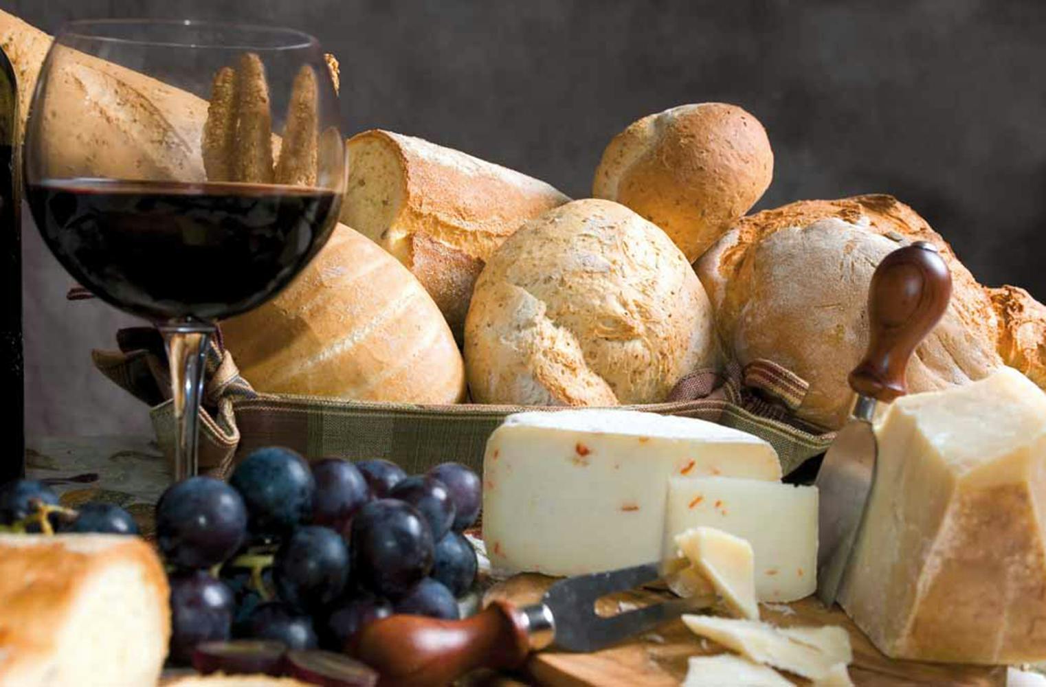 Wein und Käse verkosten | Online-Seminar inklusive Genussbox