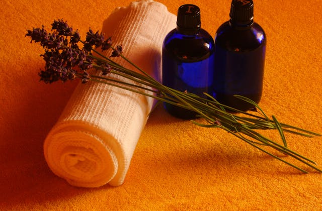 Aromaöl-Massage | 1 Stunde duftende Massage