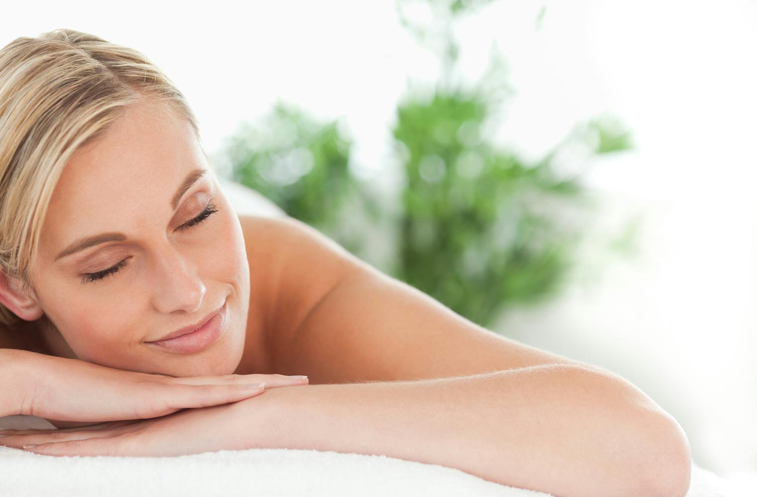 ausgleichende Aroma Balance Massage | 1 Stunde Wohlfühlzeit