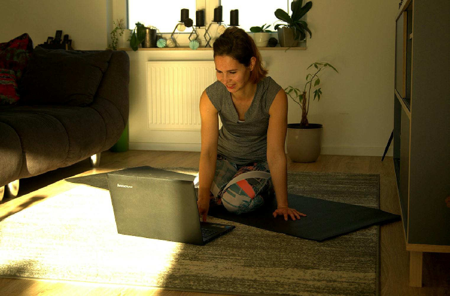 Online Yoga - Vinyasa, Ashtanga und Relax Yoga |1-Monats-Abo