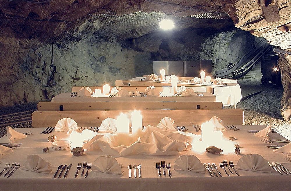 Dinner im Bergwerk